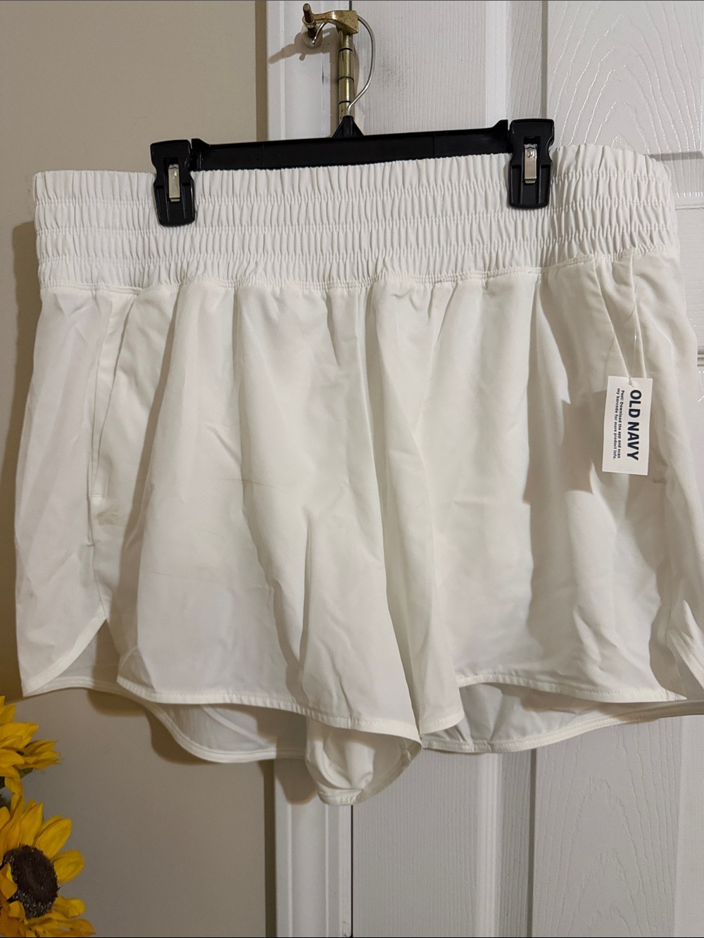 Old Navy White Elastic-Waist Athletic Shorts